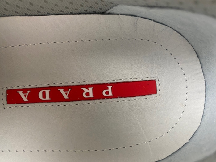 Prada 70