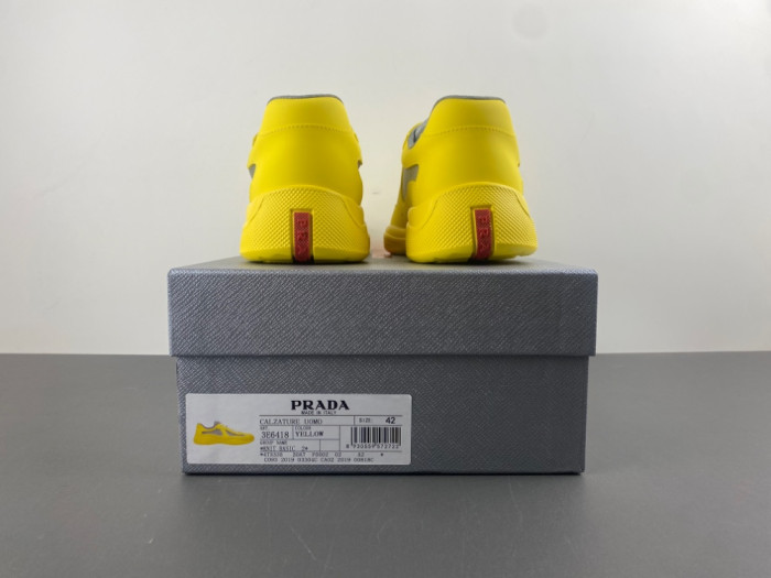 Prada 70
