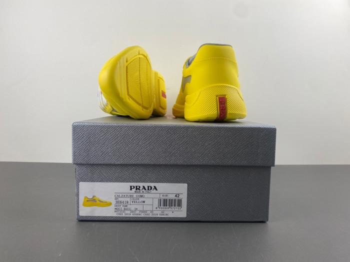 Prada 70