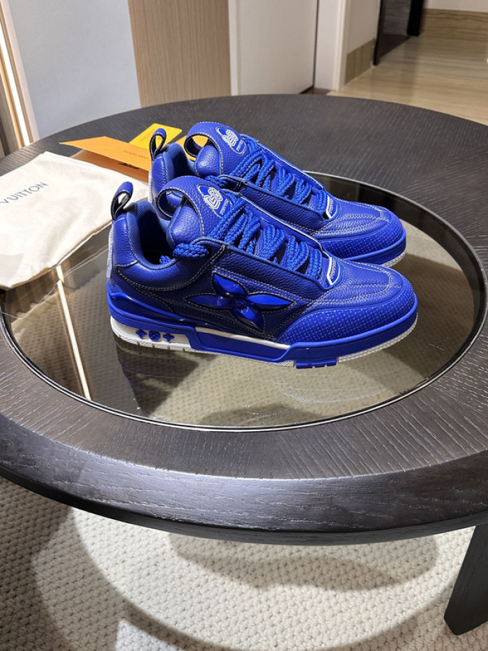 LV snekaers 203