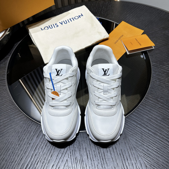 LV snekaers 164