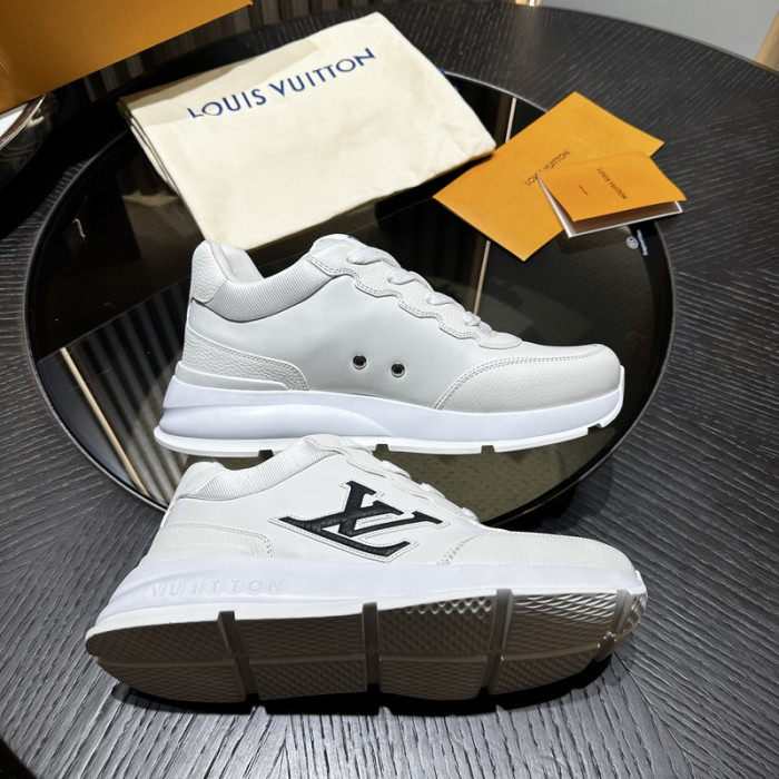 LV snekaers 164