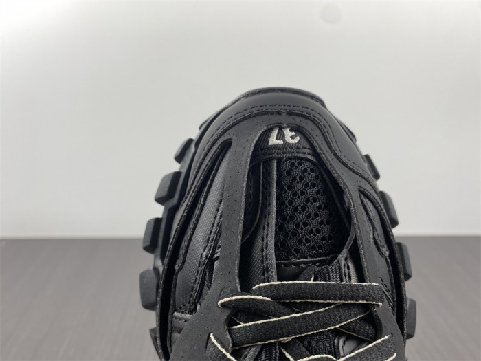 SNEAKER -202207134