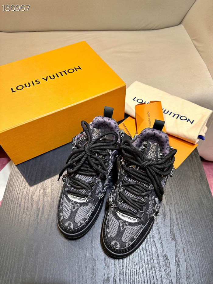 LV snekaers 200