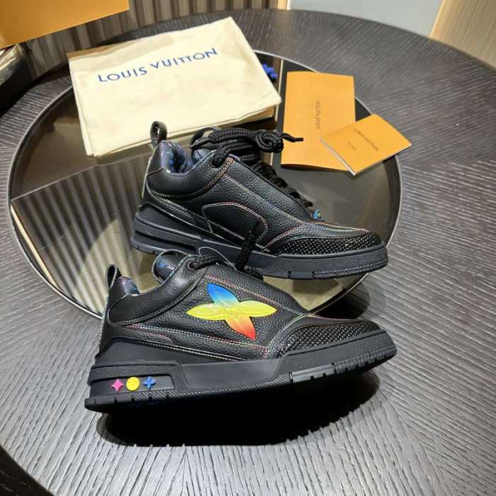 LV snekaers 175