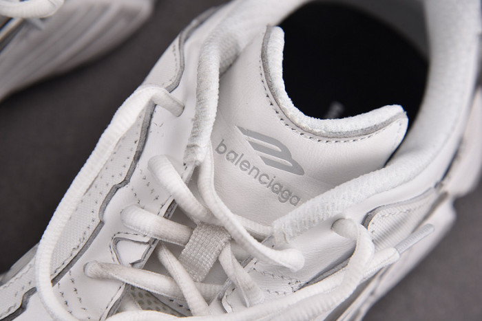 BALENCIAGA OTHERS 01