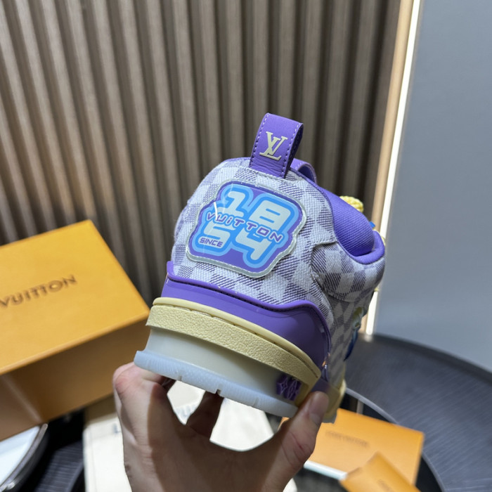 LV snekaers 165