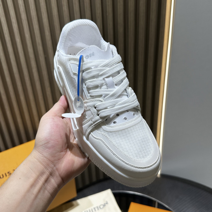 LV snekaers 167