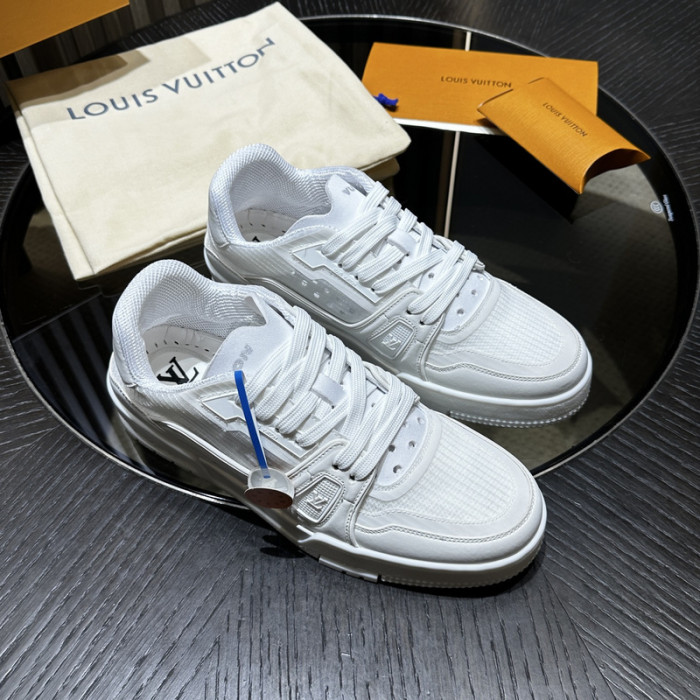 LV snekaers 167