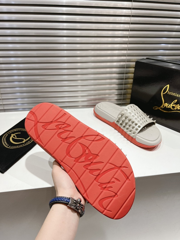 CL SANDAL 01