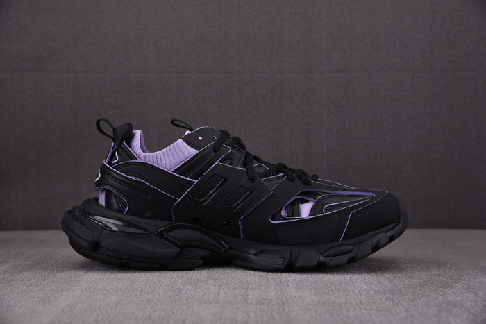 BALENCIAGA 18