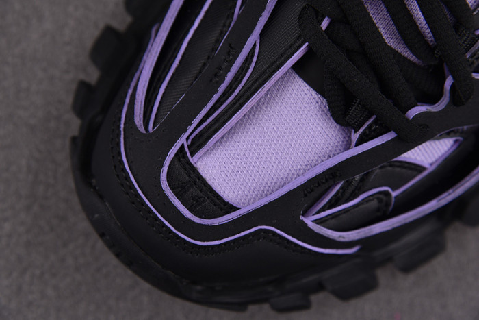 BALENCIAGA 18