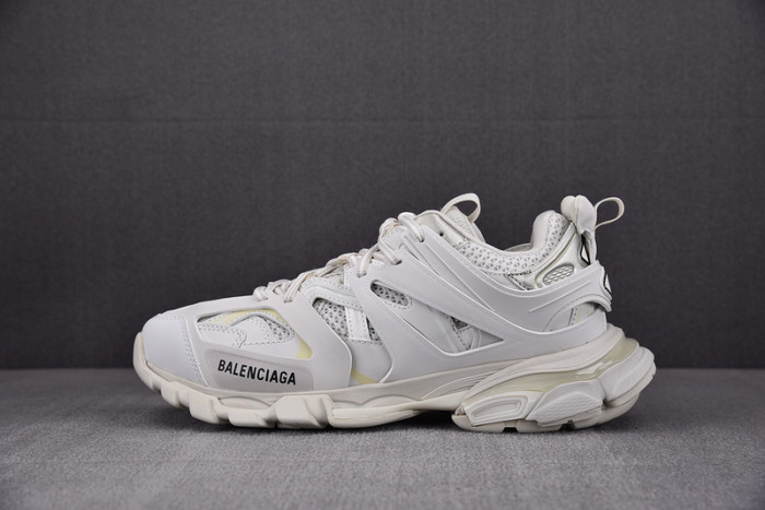 BALENCIAGA 29