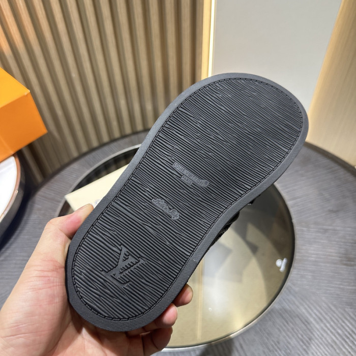 L&V sandal36