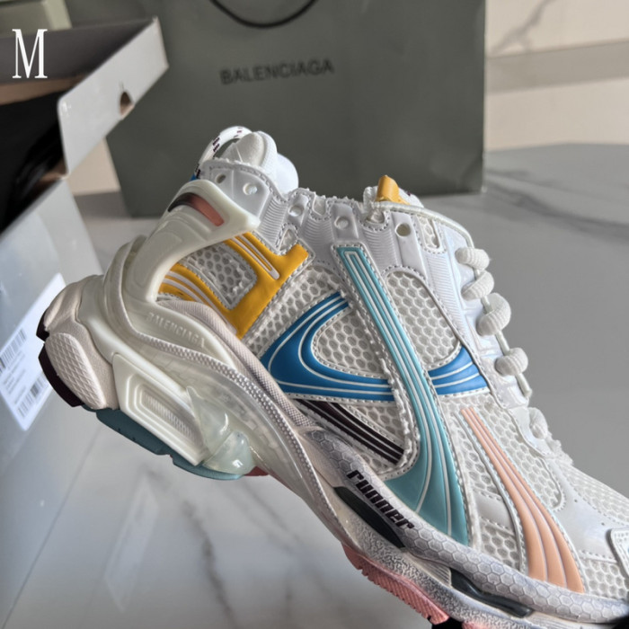 SNEAKER RUNNER 40