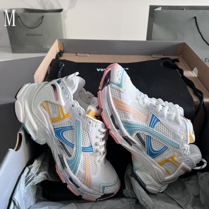 SNEAKER RUNNER 40