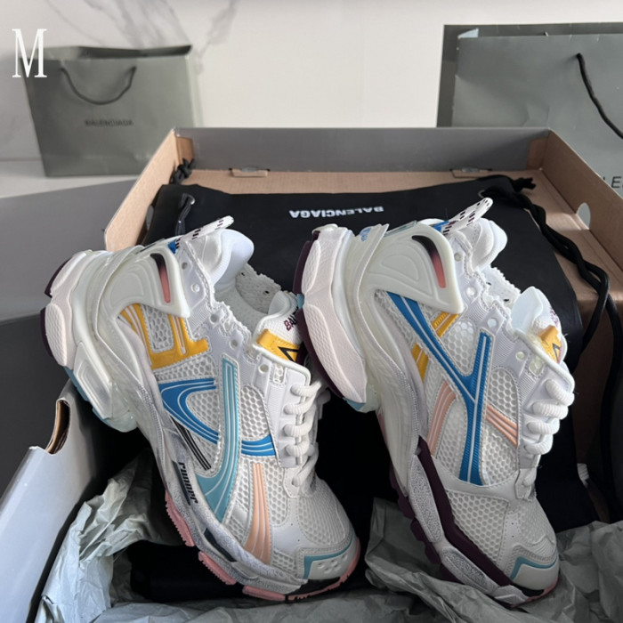 SNEAKER RUNNER 40