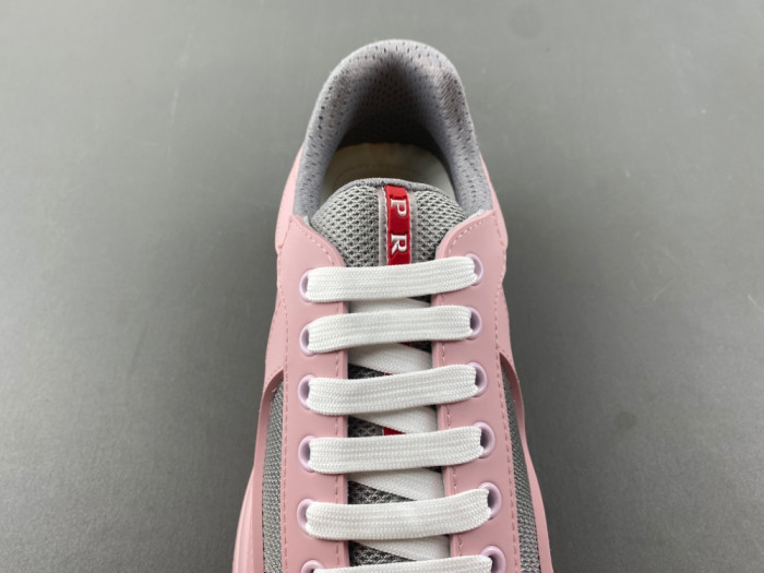 Prada 69