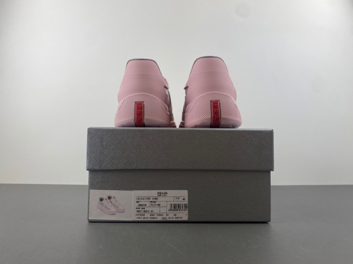 Prada 69