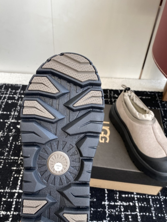 UGG-04