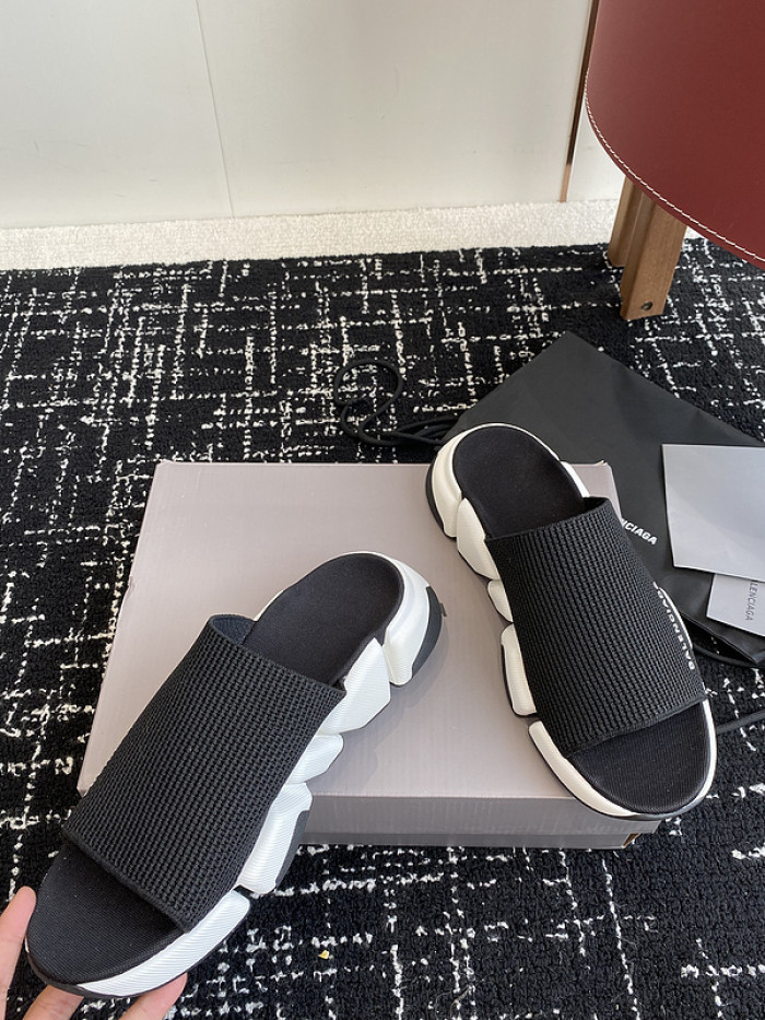 Balenciaga Sandal 30