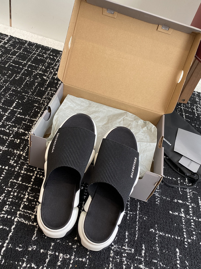 Balenciaga Sandal 30