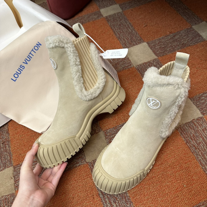 LV snekaers 119