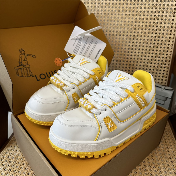 LV snekaers 196