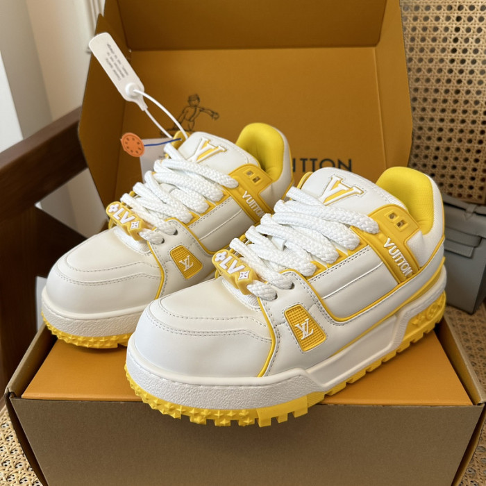 LV snekaers 196