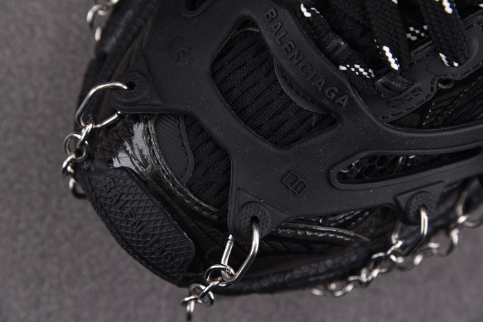 BALENCIAGA 08