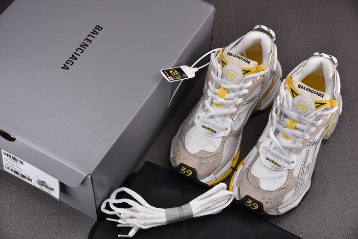 BALENCIAGA 20