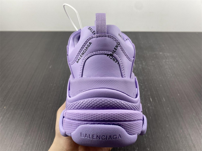 SNEAKER -202208041