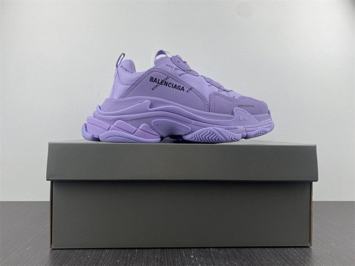 SNEAKER -202208041