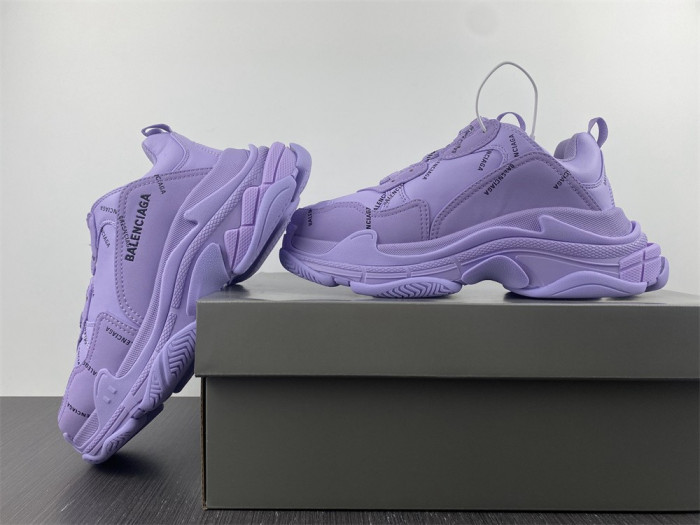 SNEAKER -202208041