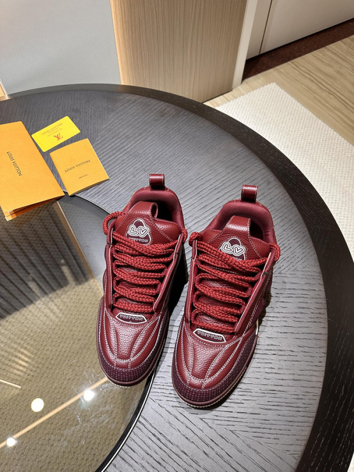 LV snekaers 202