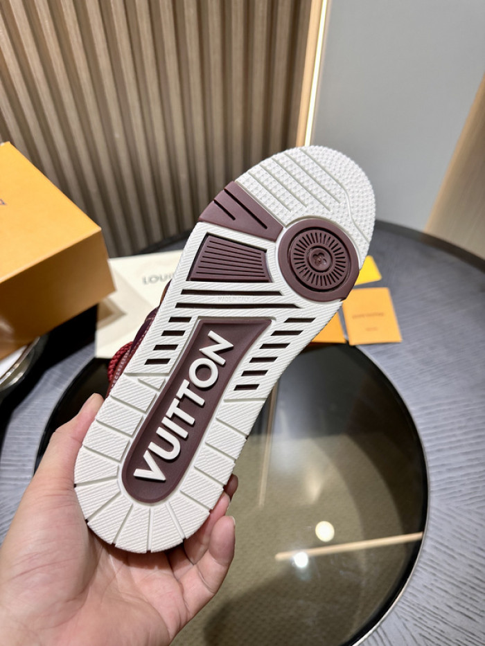 LV snekaers 202