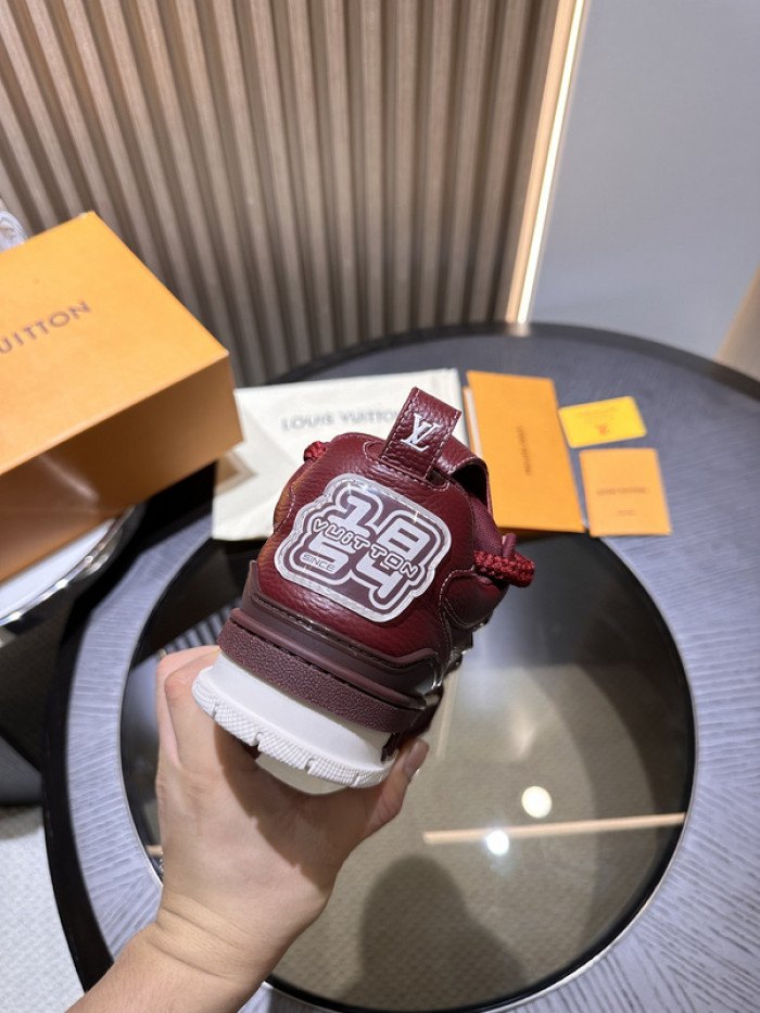 LV snekaers 202