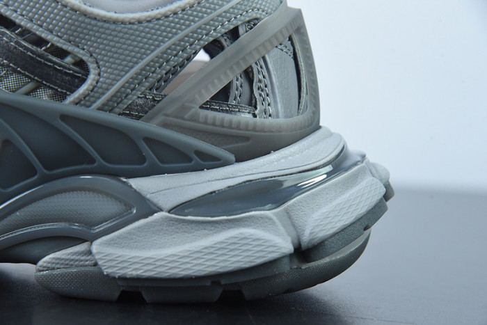 SNEAKER RUNNER 19