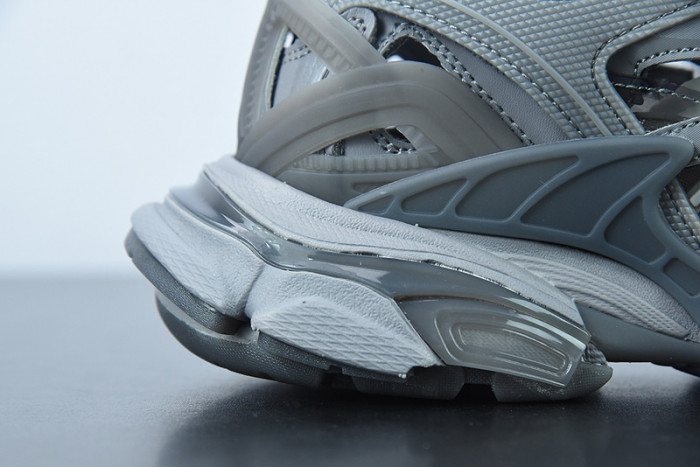 SNEAKER RUNNER 19