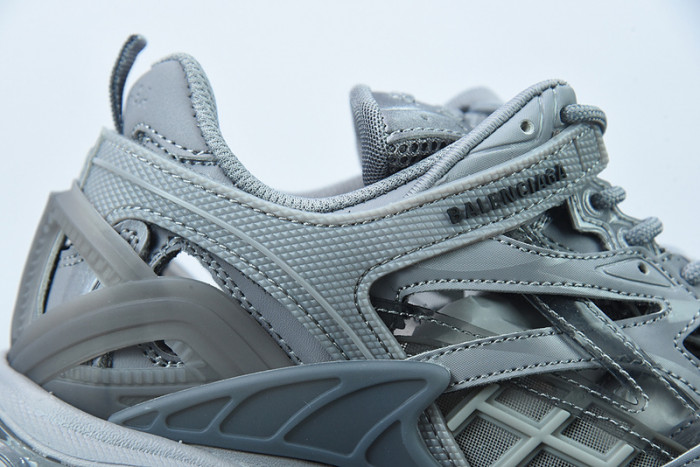 SNEAKER RUNNER 19