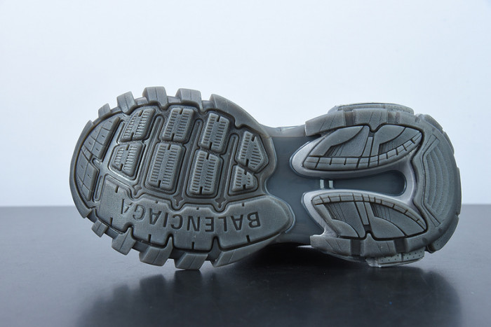 SNEAKER RUNNER 19