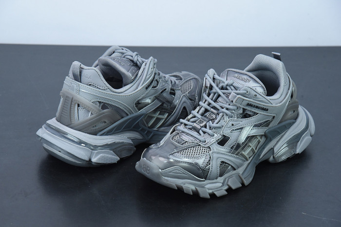 SNEAKER RUNNER 19