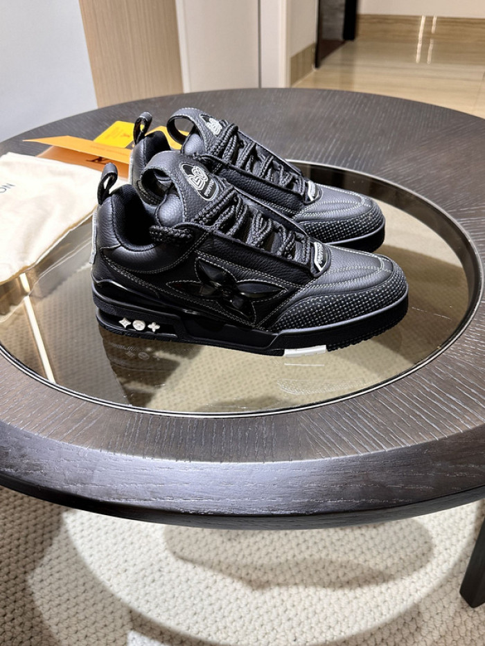 LV snekaers 204