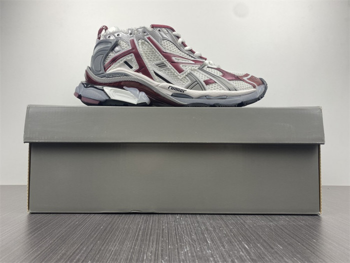 SNEAKER RUNNER 23