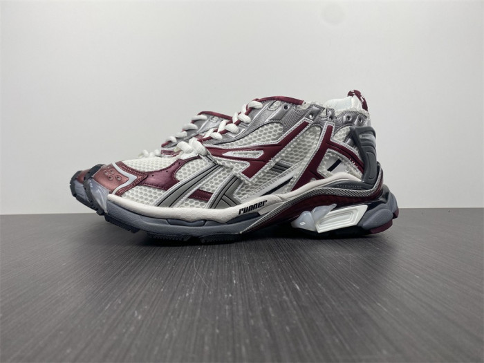 SNEAKER RUNNER 23