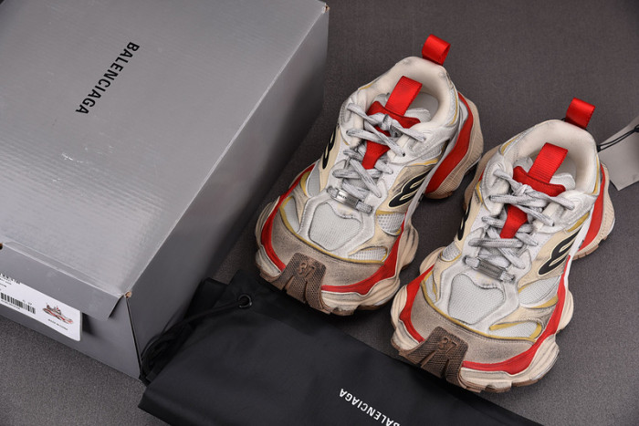 BALENCIAGA 27