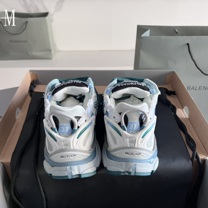 SNEAKER RUNNER 41