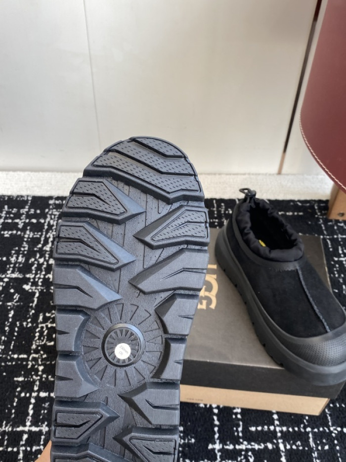 UGG-07