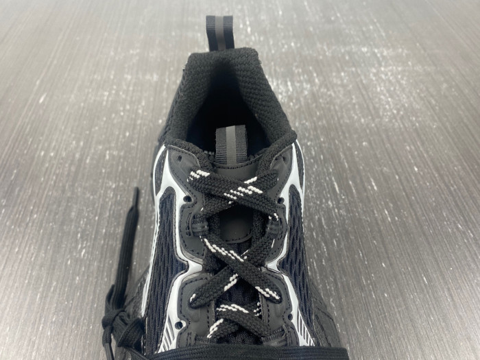 IAGA -PHANTOM SNEAKER-W1RB5 0102