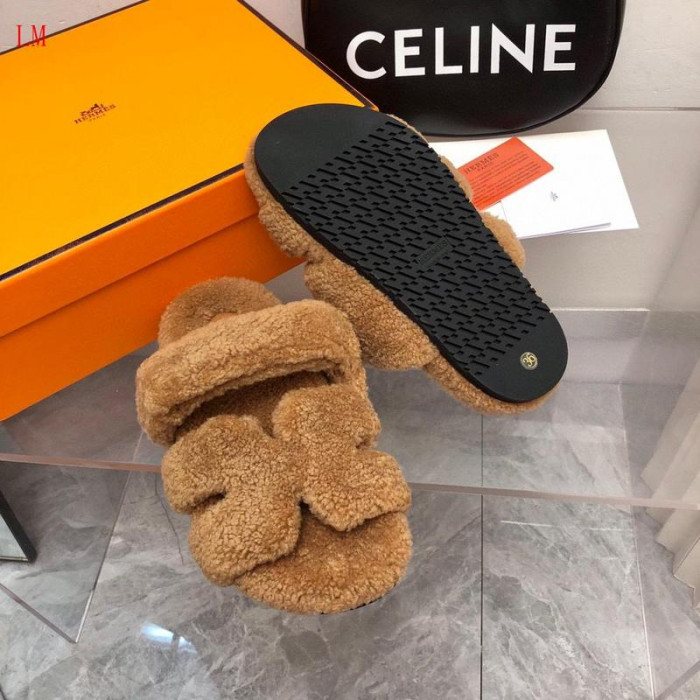Hermes Sandal 28
